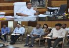 कलेक्टर ने फ्लोरोसिस एवं नियंत्रण के लिए अधिकारियों की ली बैठक