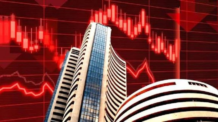 शेयर बाजार में भारी गिरावट, इंडिगो का शेयर खुलते ही लुढ़का