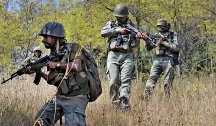 BREAKING : डीआरजी जवानों और नक्सलियों के बीच बड़ी मुठभेड़, 3 नक्सली ढेर, सर्च ऑपरेशन जारी…