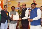 राज्यपाल डेका व मुख्यमंत्री साय ने 10वीं और 12वीं परीक्षा के मेधावी विद्यार्थियों को किया सम्मानित