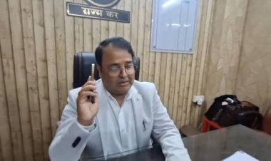 सीएम योगी के समर्थन में जीएसटी डिप्टी कमिश्नर ने लिया ये बड़ा फैसला, प्रशासनिक और राजनीतिक हलकों में मच गया हड़कंप