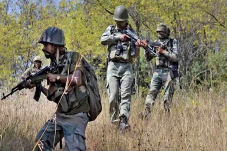 Chhattisgarh : छत्तीसगढ़ में सुरक्षाबलों को बड़ी कामयाबी, मुठभेड़ में 14 नक्सली ढेर
