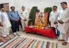 भगवान परशुराम जन्मोत्सव पर पूजा-अर्चना पश्चात सेव-बूदी का वितरण