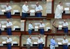 प्रशासनिक दक्षता का सम्मान: मुख्य सचिव ने ई-ऑफिस और समयबद्धता के लिए अधिकारियों-कर्मचारियों को किया सम्मानित