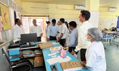जशपुर में मेडिकल कॉलेज का विशेषज्ञ टीम ने किया निरीक्षण, इसी शैक्षणिक सत्र से 50 सीटों पर प्रवेश की संभावना