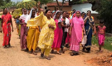 “शासन नहीं, जनता करेगी बदलाव: आंगनवाड़ी कार्यकर्ताओं की मुहिम लाई बड़ा परिवर्तन, ग्राम पंचायत पोड़ी ने लिया नशामुक्त गांव बनाने का ऐतिहासिक संकल्प”