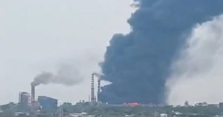 ब्रेकिंग : स्टील प्लांट में ब्लास्ट से लगी भीषण आग, घटना से क्षेत्र में मचा हड़कंप