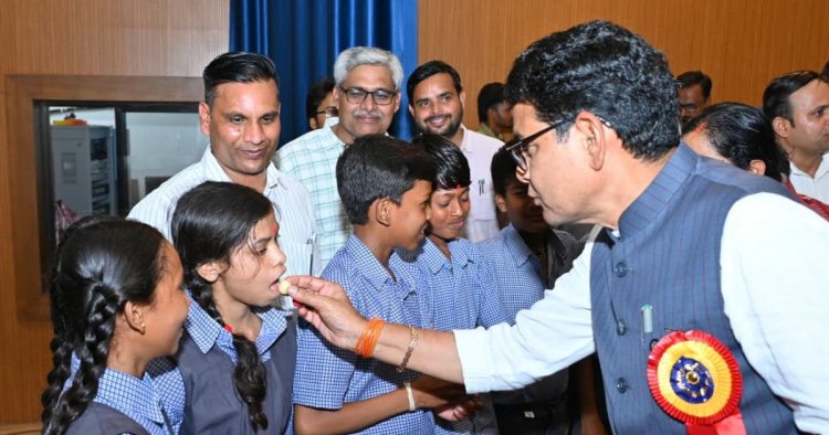 स्वस्थ बच्चे ही देश का मजबूत भविष्य- राजस्व मंत्री टंक राम वर्मा