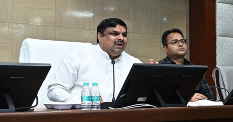 विद्यार्थियों को शासन की सभी सुविधाएं उपलब्ध कराना विभाग की सर्वाेच्च प्राथमिकताःगजेंद्र यादव