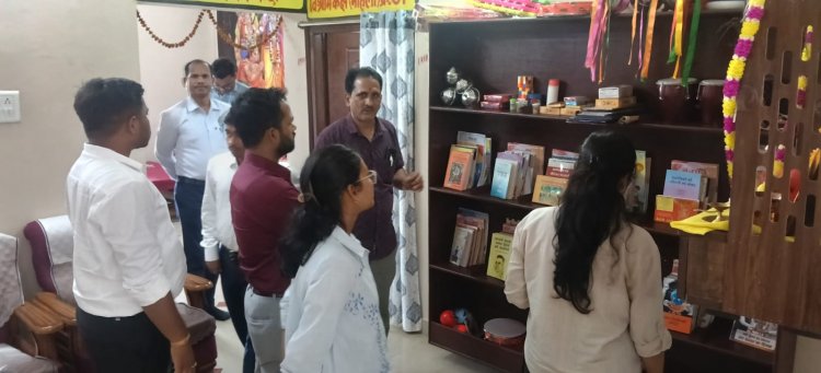 जब प्रशासन ने बुजुर्गों से सीखा जीवन का पाठ : प्रशिक्षु डिप्टी कलेक्टरों ने ‘सियान गुड़ी’ में समझी संवेदनशील शासन की असली परिभाषा,प्रशासनिक दक्षता के साथ मानवीय संवेदनाओं का लिया पाठ