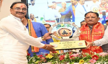 मुख्यमंत्री  विष्णु देव साय ने किया योग को जन-जन तक पहुंचाने का आह्वान