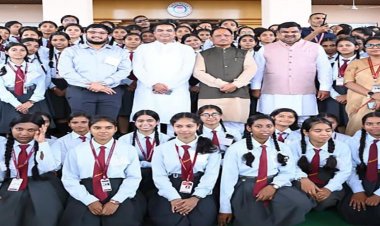 लोकतंत्र की पाठशाला बना विधानसभा परिसर: शकुंतला विद्यालय के विद्यार्थियों ने सदन की कार्यवाही का किया अवलोकन