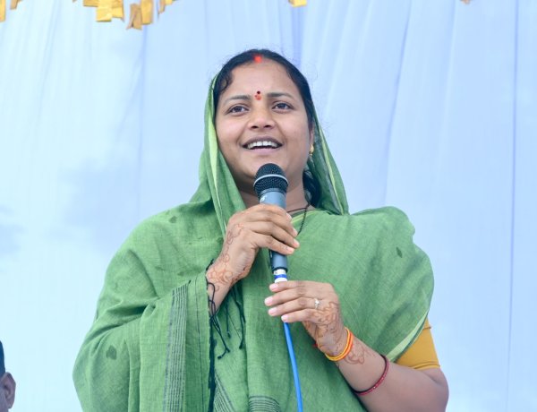 बेहतर सड़कें ग्रामीण विकास की मजबूत नींव, गुणवत्तापूर्ण निर्माण से बढ़ेंगे विकास के अवसर : मंत्री श्रीमती लक्ष्मी राजवाड़े