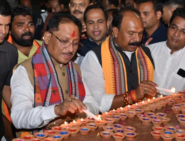 प्रधानमंत्री श्री नरेंद्र मोदी के नेतृत्व में देश ने लिए अनेक ऐतिहासिक निर्णय, जनकल्याण और राष्ट्र निर्माण को मिली नई गति,सेवा संकल्प अभियान के तहत जनभागीदारी से गूंजा सेवा, सुशासन और संकल्प का संदेश : मुख्यमंत्री श्री विष्णु देव साय