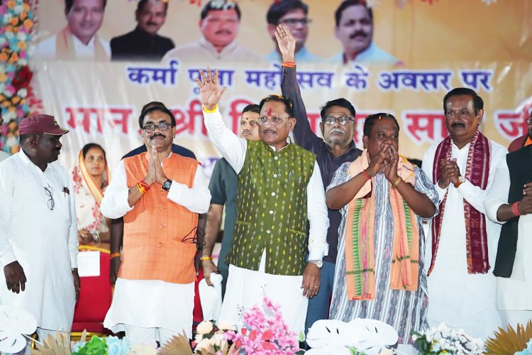 आदिवासी समाज का इतिहास गौरवशाली, हमारी संस्कृति और प्रकृति संरक्षण की परंपरा पूरे देश के लिए प्रेरणा : मुख्यमंत्री श्री विष्णु देव साय