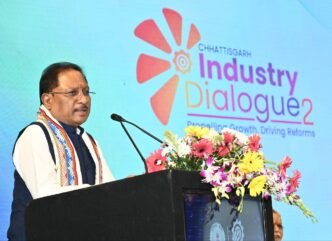 1 लाख 23 हजार करोड़ के निवेश प्रस्ताव प्राप्त : 20 हजार से अधिक युवाओं को मिलेगा रोजगार, भारत का नया ग्रोथ इंजन बनने की दिशा में तेजी से अग्रसर है छत्तीसगढ़ – मुख्यमंत्री श्री विष्णु देव साय