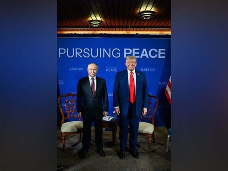 Trump और पुतिन के बीच अलास्का में ‘ऐतिहासिक’ वार्ता, यूक्रेन में युद्धविराम एजेंडे में शीर्ष पर