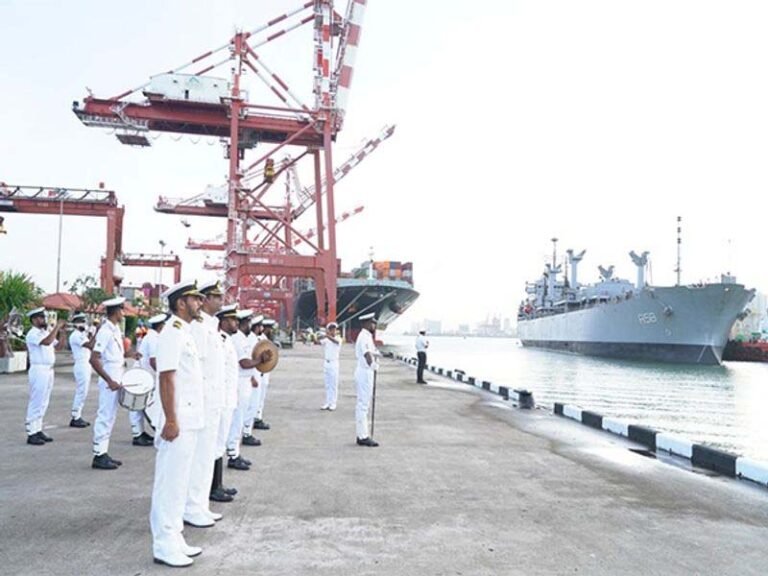 SLINEX-25: INS राणा और ज्योति कोलंबो पहुंचे