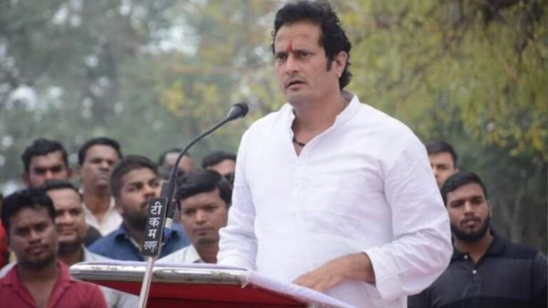 CG News: शिक्षकों पर कुत्तों की गिनती का भार! पूर्व विधायक ने CM को लिखा पत्र, कहा