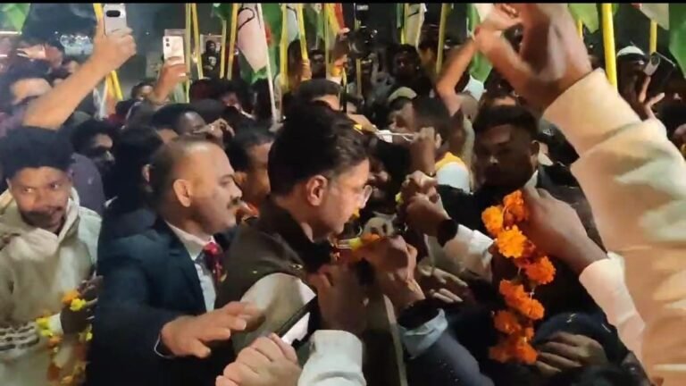 सचिन पायलट देर रात पहुंचे जगदलपुर — आमागुड़ा चौक