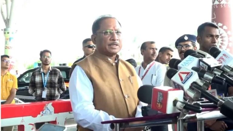 ‘हिंसा छोड़कर विकास से जुड़िए सरकार आपके साथ न्याय करेगी…’ नक्सलियों की MMC कमेटी के लेटर पर बोले CM साय