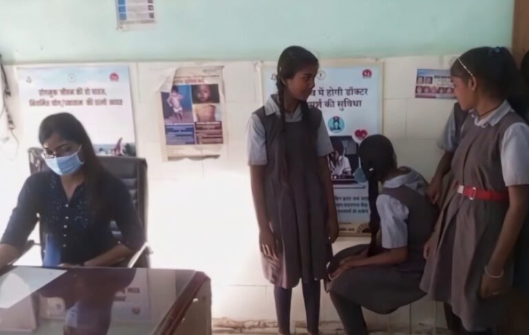 मध्यान भोजन में खीर-पूड़ी खाने के बाद बिगड़ी