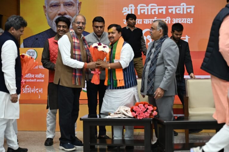 सांसद बृजमोहन ने नितिन नबीन
