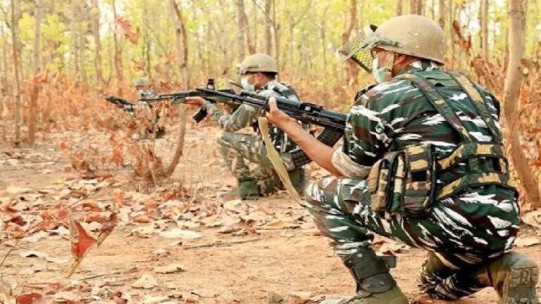 छत्तीसगढ़ में तीन नक्सली ढेर