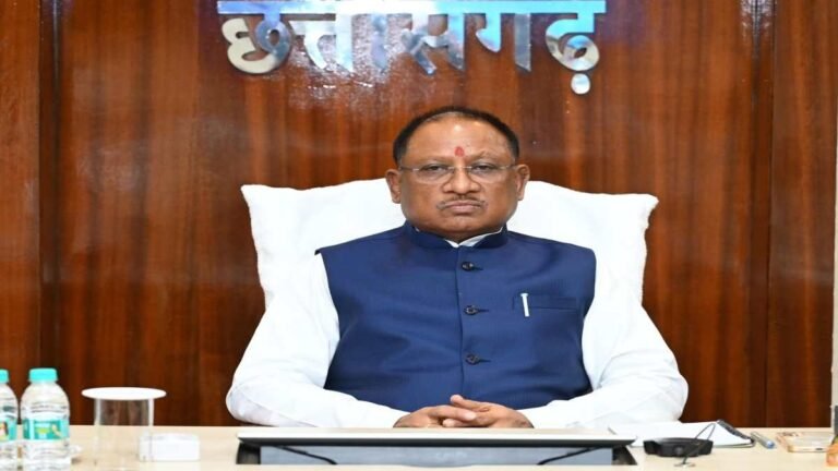 राज्य कर्मचारियों को बड़ी सौगात, एसबीआई से एमओयू
