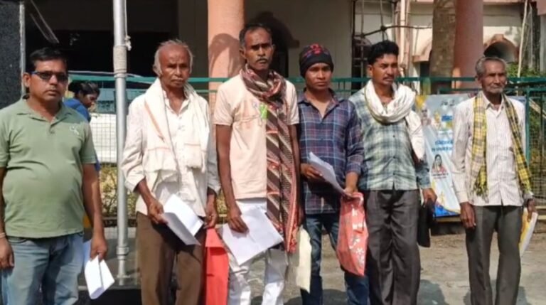धान नहीं बेच पा रहे किसान