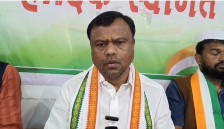 CG Politics :दीपक बैज ने जेपी नड्डा और डॉ. रमन सिंह के
