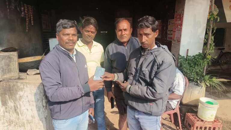 तेज लाल श्रीवास ने पेश की ईमानदारी की मिसाल