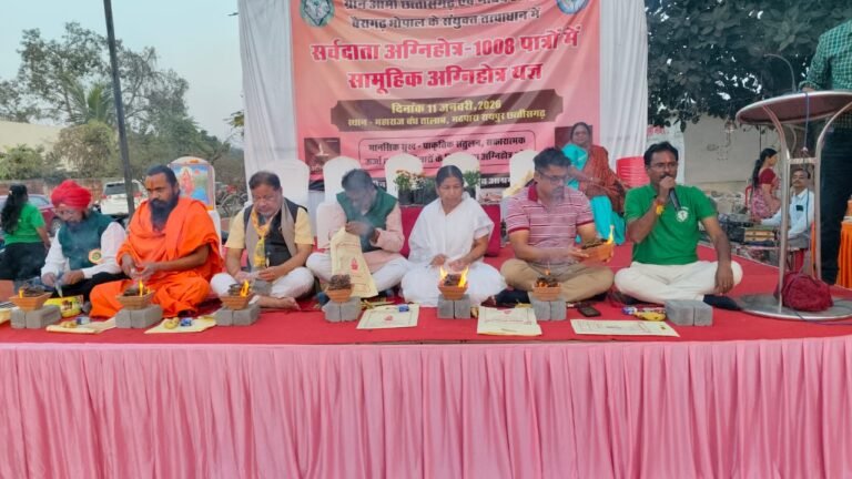 ग्रीन आर्मी का महाराजबंध तालाब बचाओ अभिया