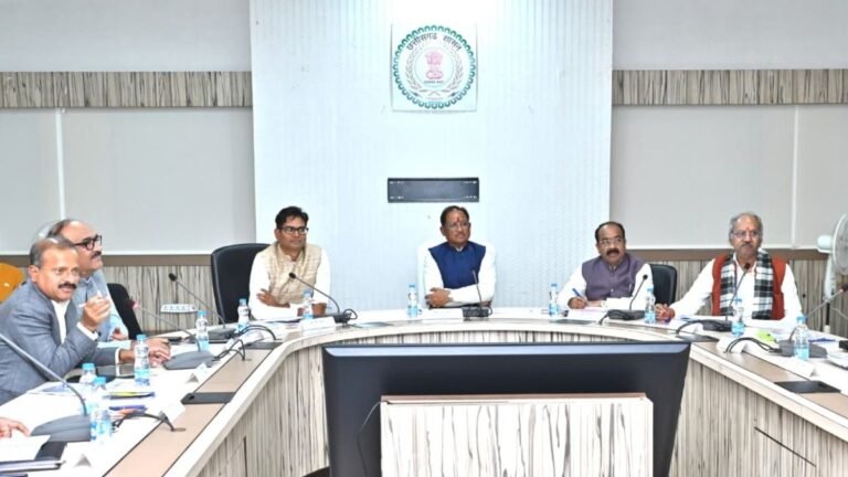 रायपुर को मेट्रो सिटी बनाने का संकल्प