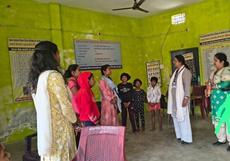 दिव्यांग आश्रम का बाल कल्याण समिति ने