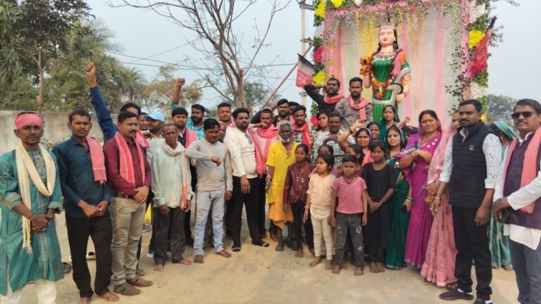 ग्राम भूरसुदा में छत्तीसगढ़ महतारी की मूर्ति स्थापित