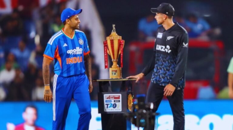 भारत ने टॉस जीतकर न्यूजीलैंड के खिलाफ