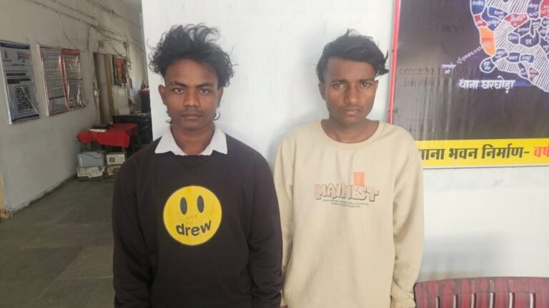 वेलेंटाइन डे पर बॉयफ्रेंड ने जंगल में