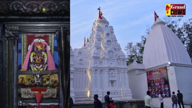 भगवान श्री राजीवलोचन प्रतिदिन तीन