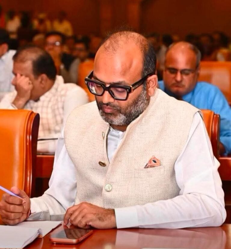 केंद्रीय बजट 2026 भारत को आत्मनिर्भर और विकसित