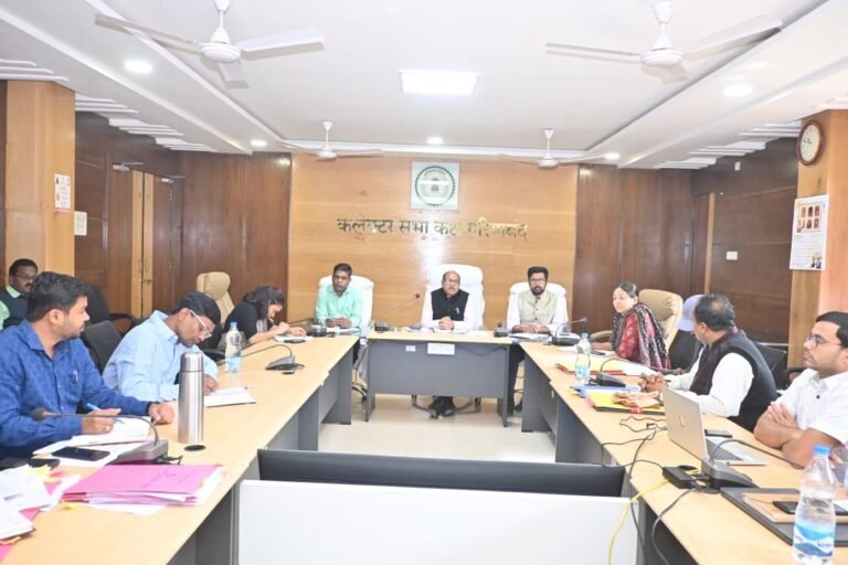 राजिम के दुतकैया में तनाव के बाद प्रशासन अलर्ट