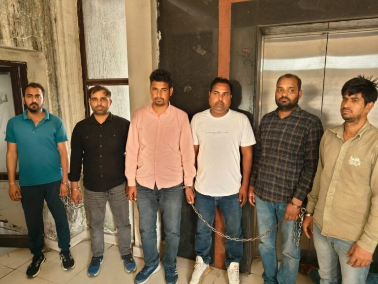 GATE परीक्षा में ब्लूटूथ से नकल कराने