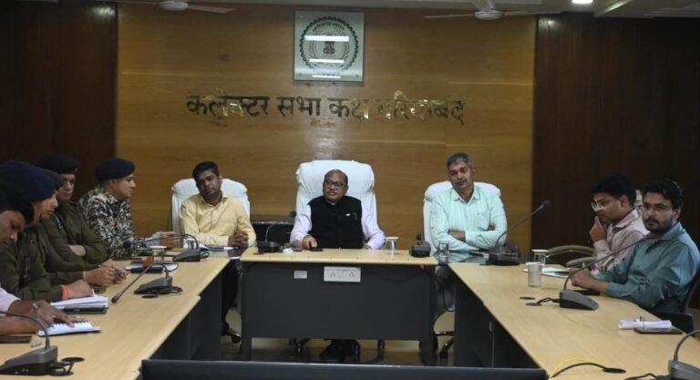 जिला प्रसाशन एवं पुलिस प्रशासन ने दुतकैया विवाद