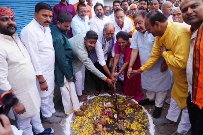 सांसद बृजमोहन अग्रवाल के नेतृत्व में विकास को नई गति