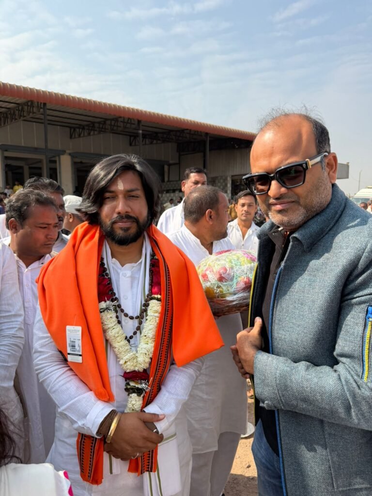 जय सतनाम पदयात्रा में शामिल हुए नितिन