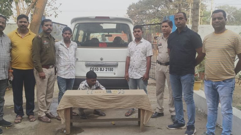 3 शातिर चोर गिरफ्तार, 6.25