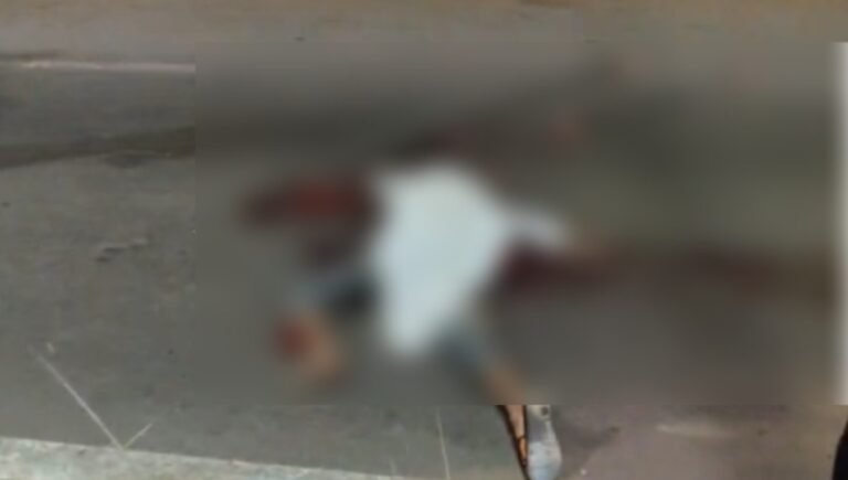 बाइक सवार को ट्रक ने कुचला, मौके पर