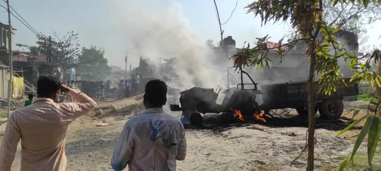 CG NEWS: गांव में भड़का विवाद बना हिंसा: घर में