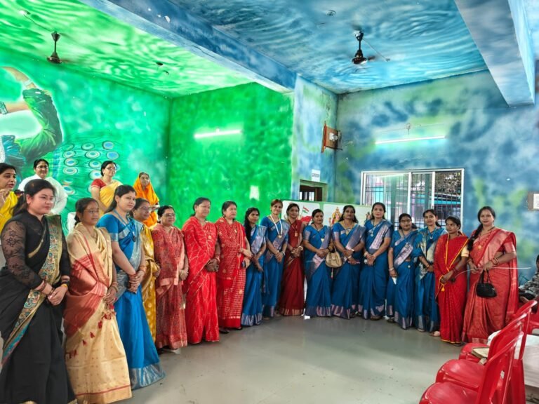 अंतर्राष्ट्रीय महिला दिवस व होली मिलन समारोह में महिलाओं का सम्मान, स्वावलंबी महिला विकास समिति, गायत्री परिवार व पतंजलि योग समिति का संयुक्त आयोजन