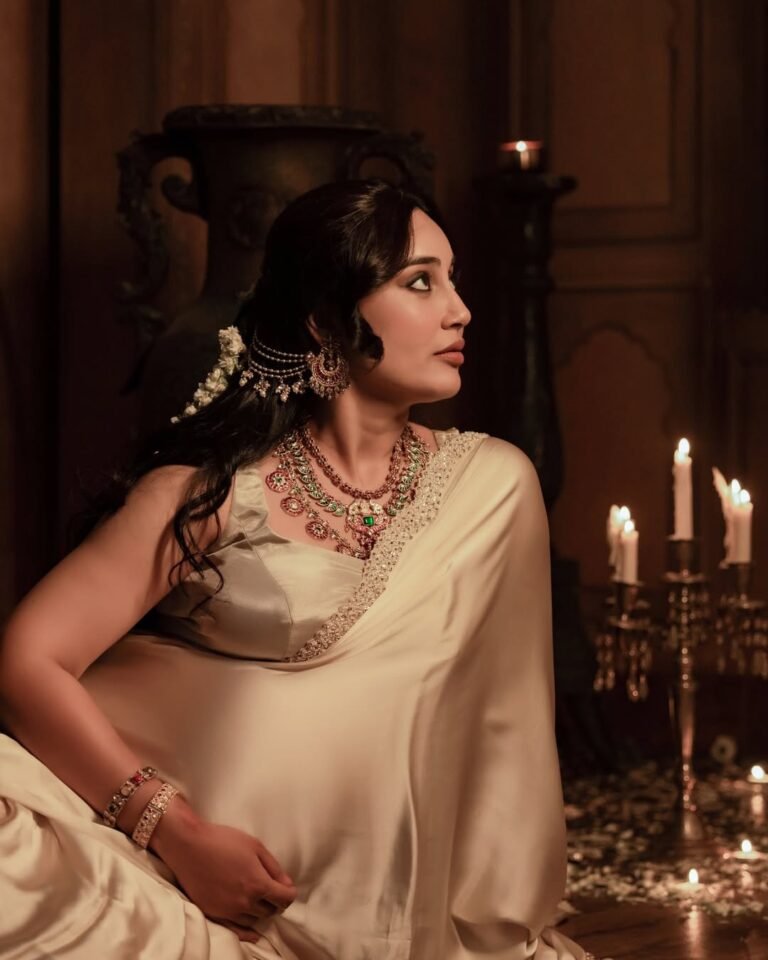 मां बनने की खुशी में खिलीं सुरभि ज्योति, मेटरनिटी फोटोशूट ने जीता फैंस का दिल